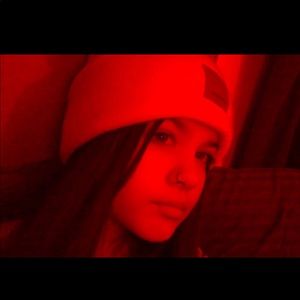 Meet your Posher, Zoie